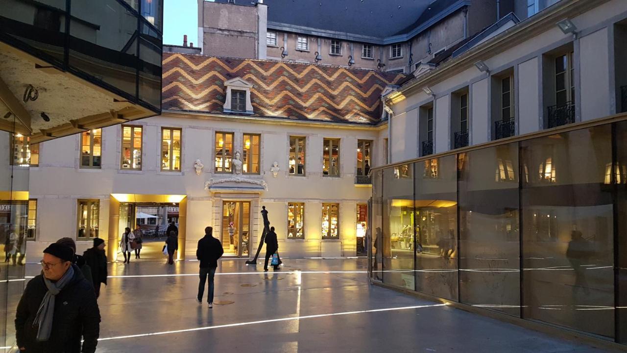 L Erudit Dijon Exterior foto
